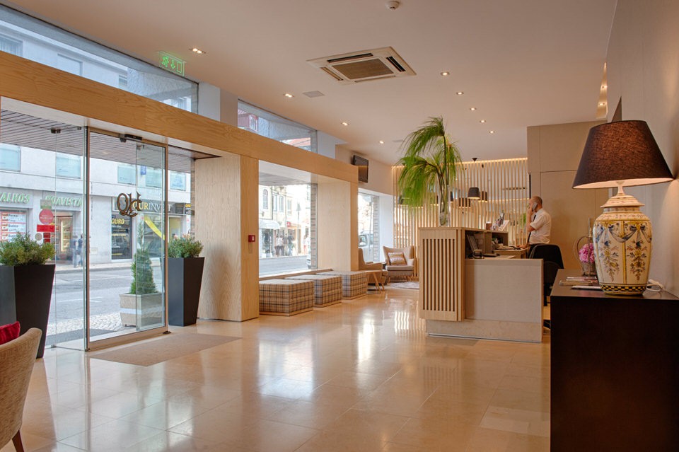 Lobby Hotel in Coimbra